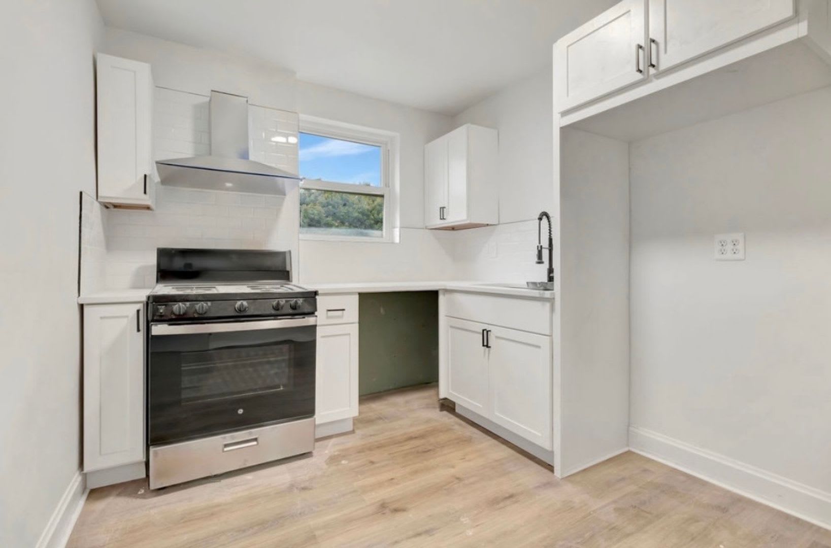 Newly renovated 3-bedroom, 1-bath home – photo 1 of 6