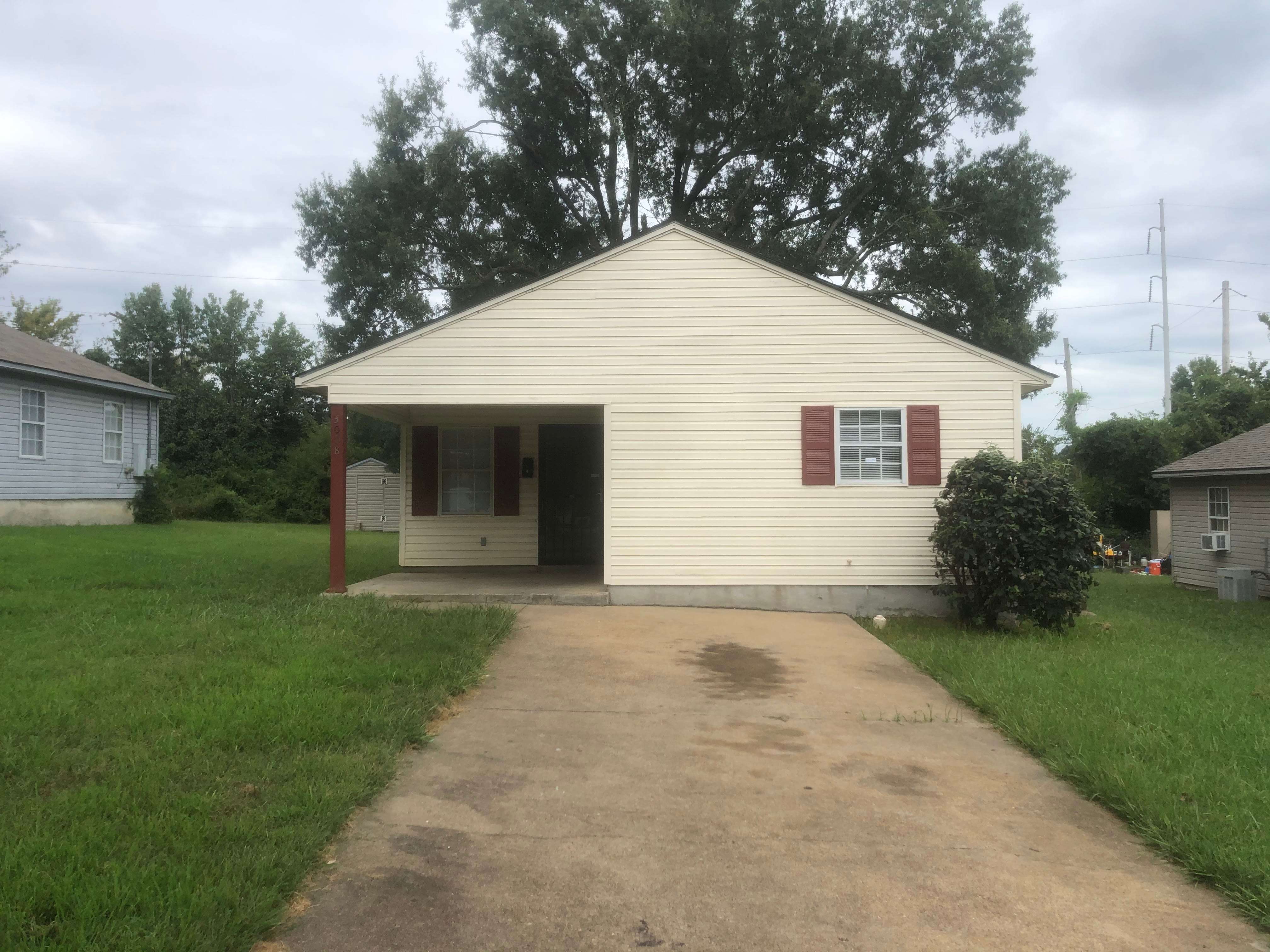 3008 Crystal Ave – photo 1