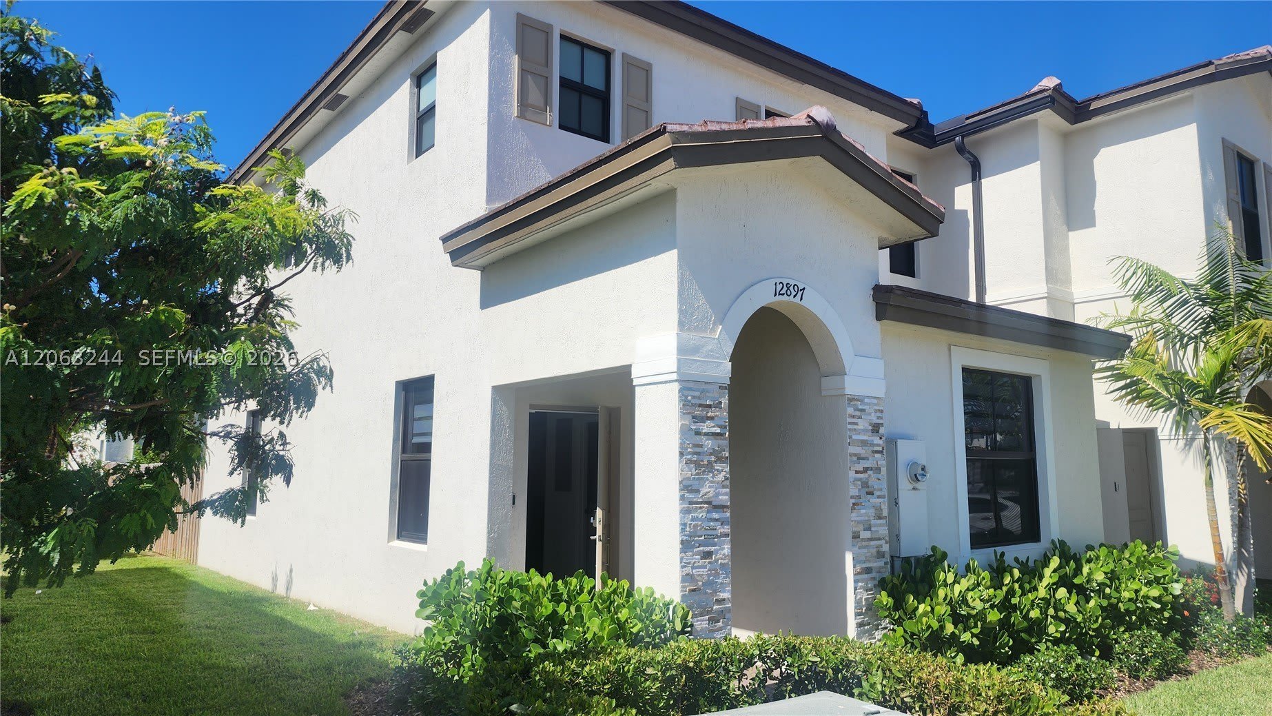 12897 SW 234th St – photo 1