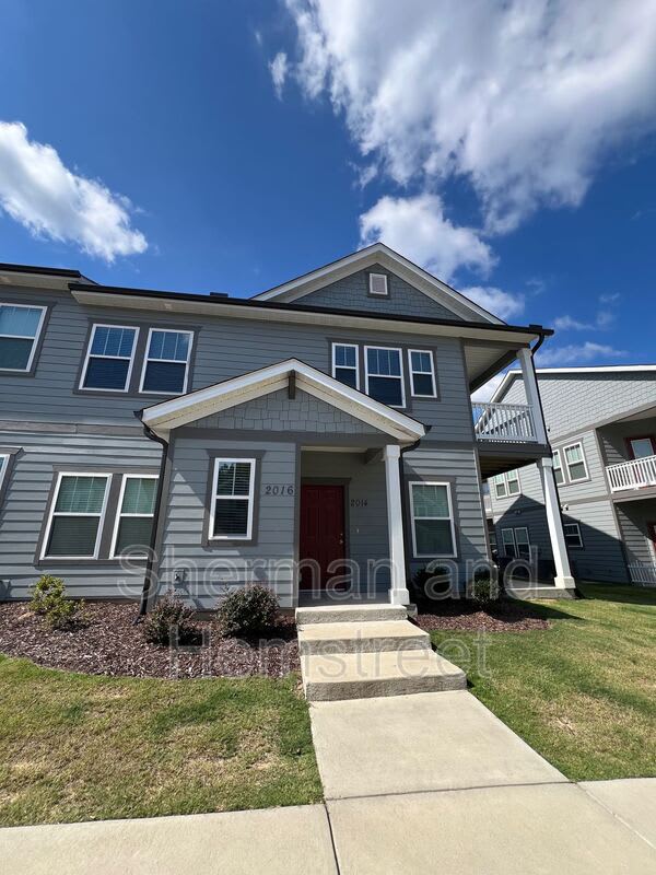 7017 Hummingbird Drive – photo 1 of 245