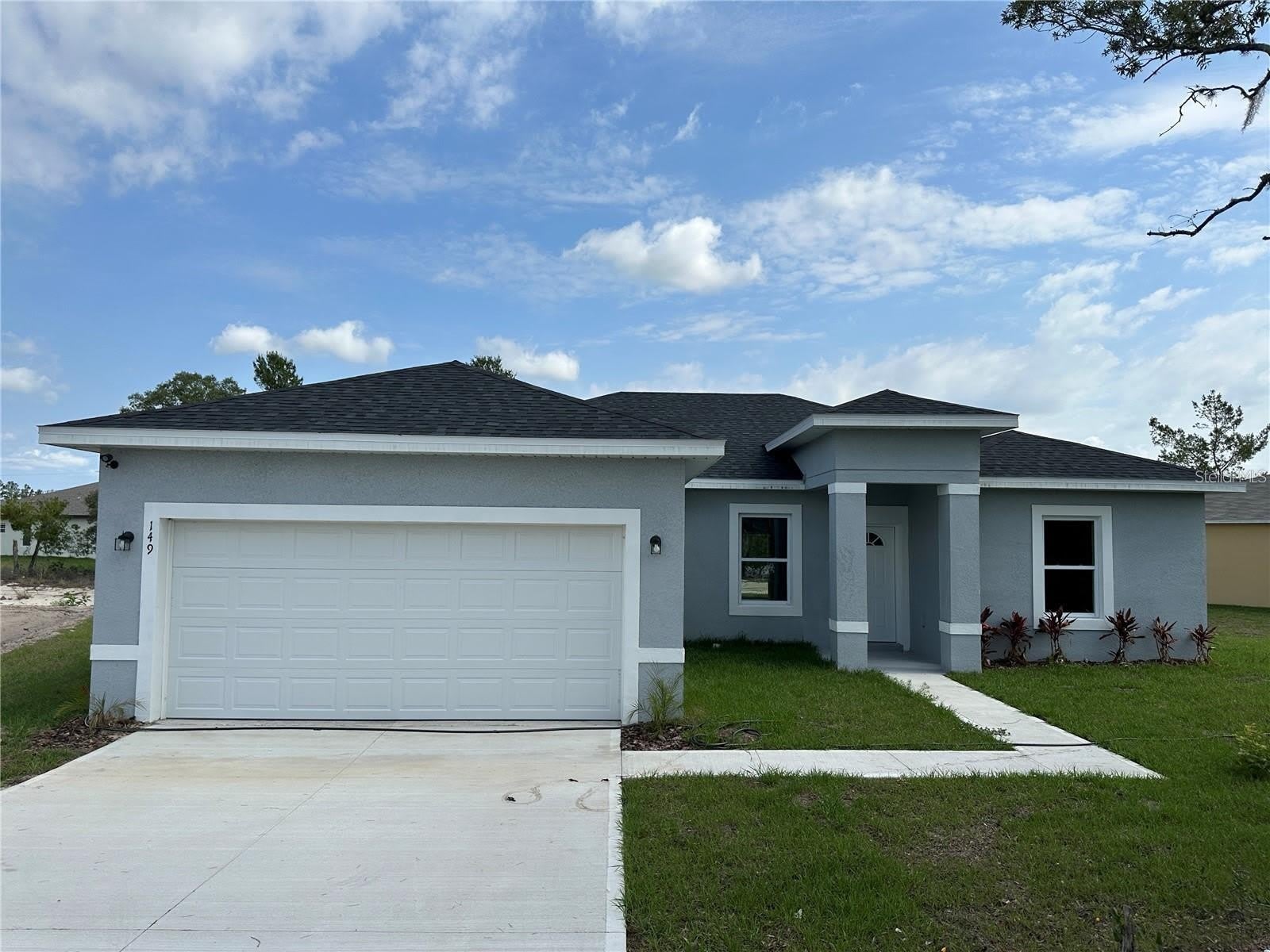 149 Maple Drive – photo 1