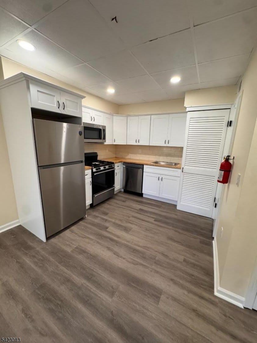 350 Sparta Ave – photo 1 of 93