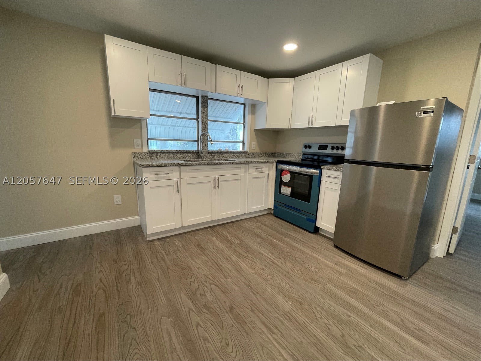 10292 Sandalfoot Blvd W – photo 1 of 16