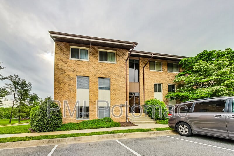 18600 Walkers Choice Rd – photo 1 of 28