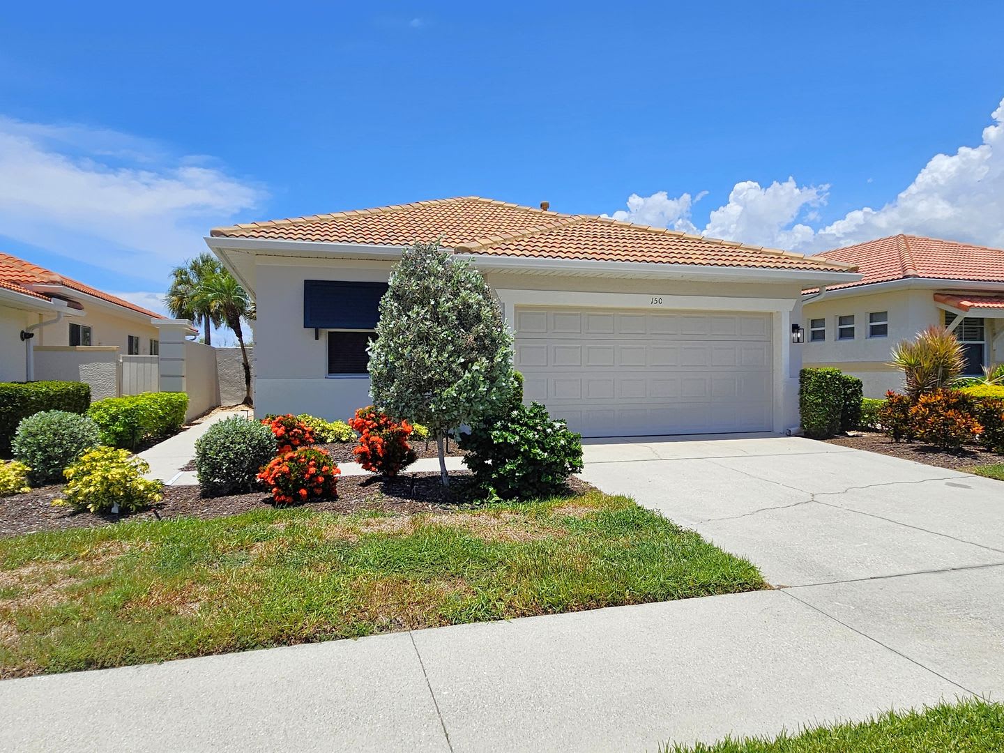 Annual Unfurnished 2 Bedroom 2 Bathroom With Bonus Room Villa Located In Venetian Golf Riverclub – photo 1 of 347