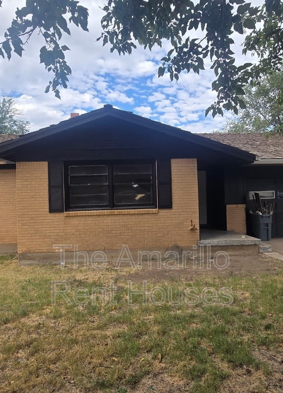 3300 Fleetwood Drive – photo 1