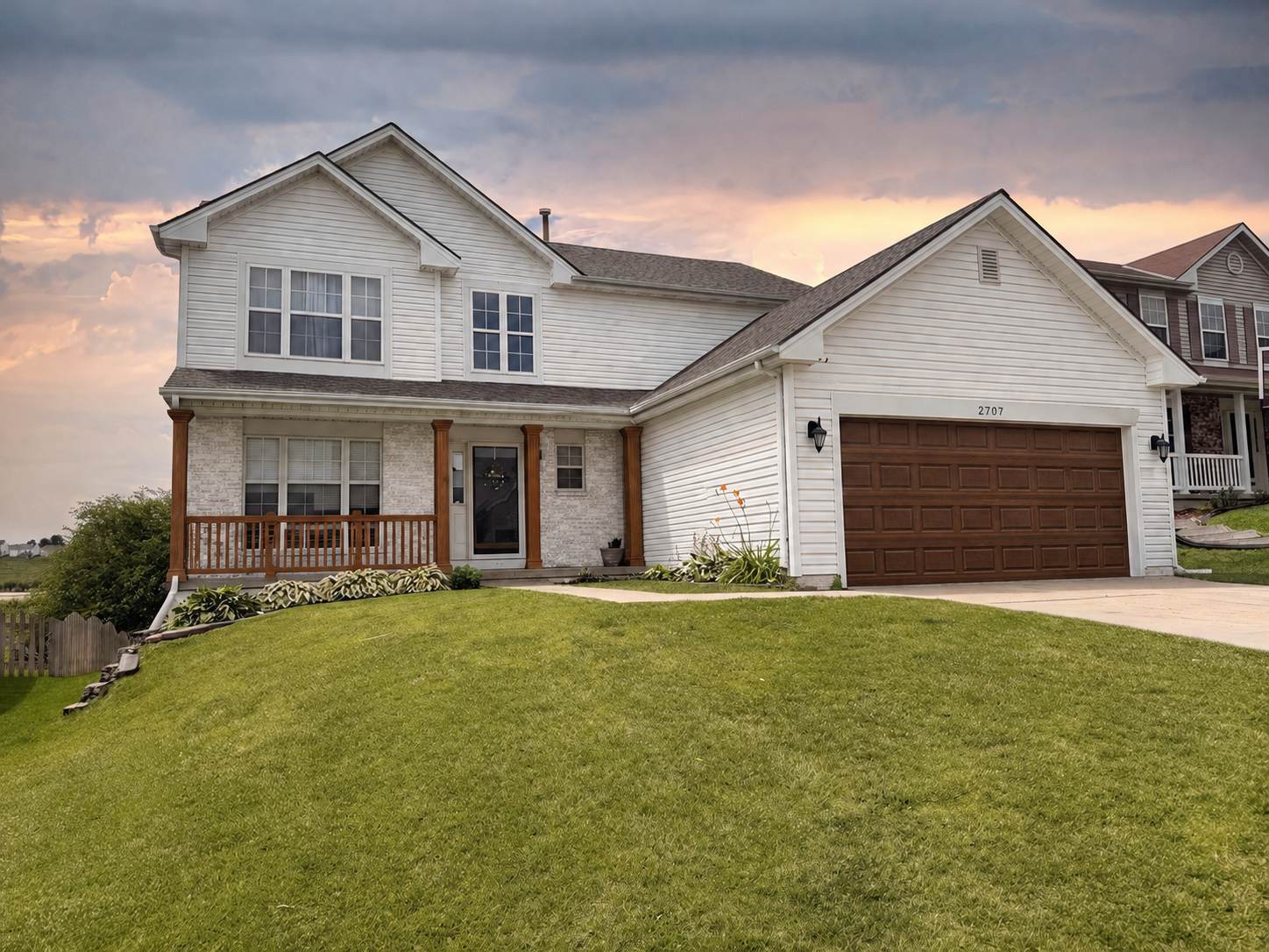 2707 Arrowhead Lane – photo 1 of 31