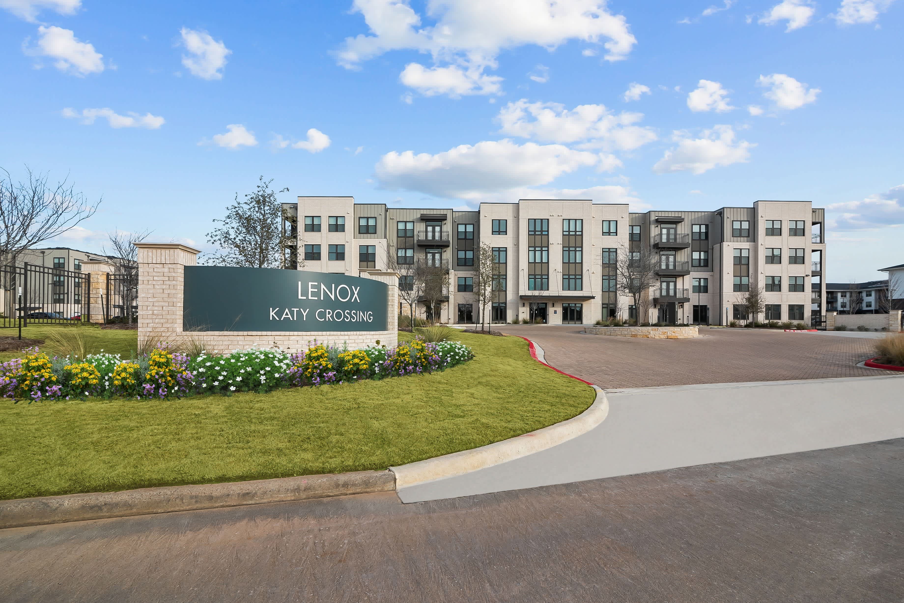 Lenox Katy Crossing – photo 1