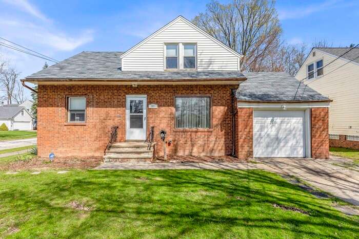 851 Richmond Road – photo 1 of 22