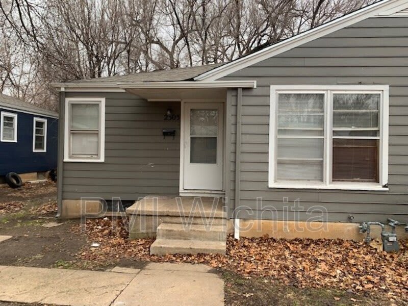 2303 S Belmont St – photo 1