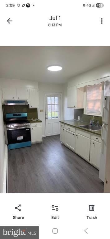 1302 ELM STREET