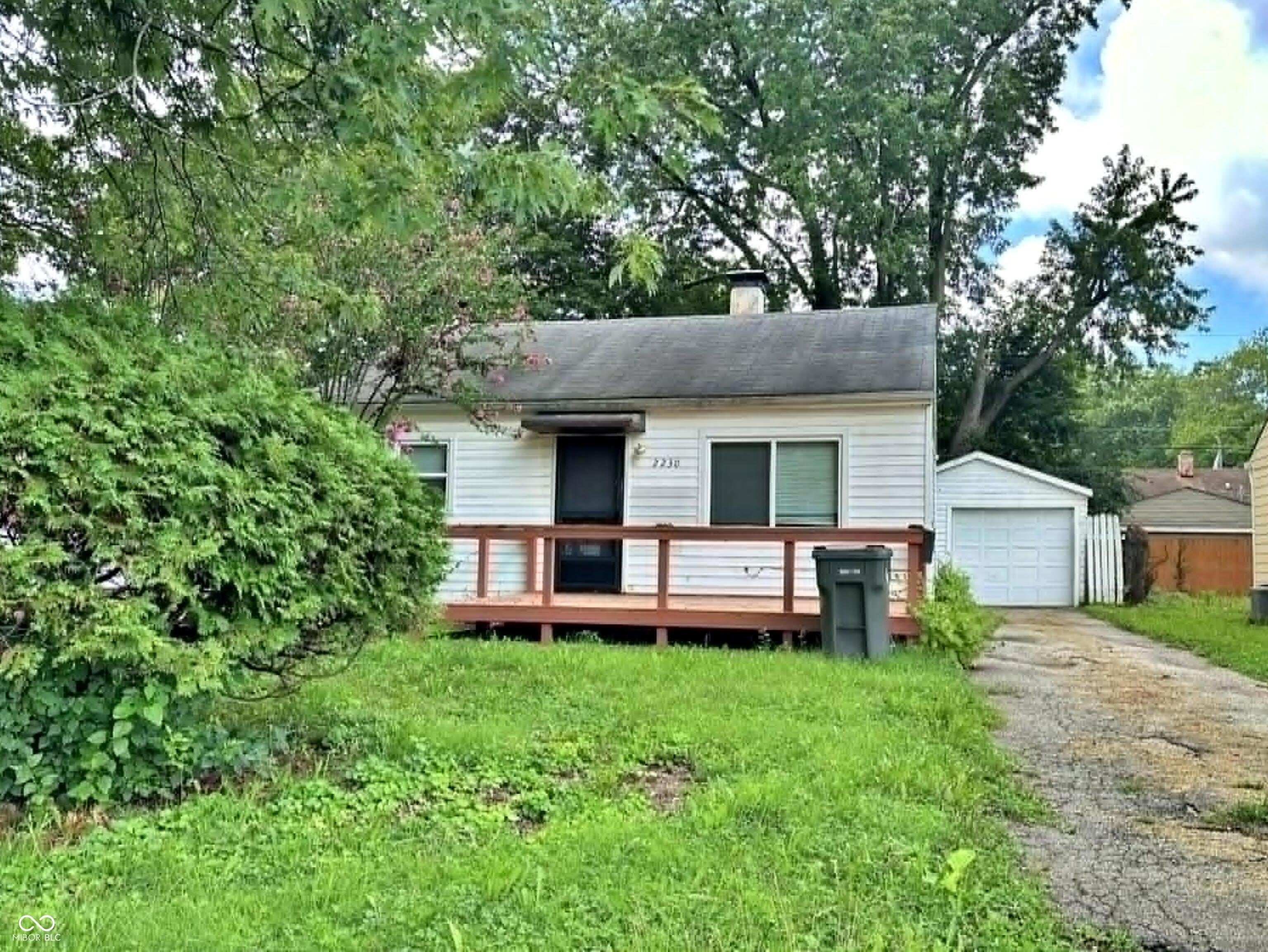 2230 N Goodlet Avenue – photo 1