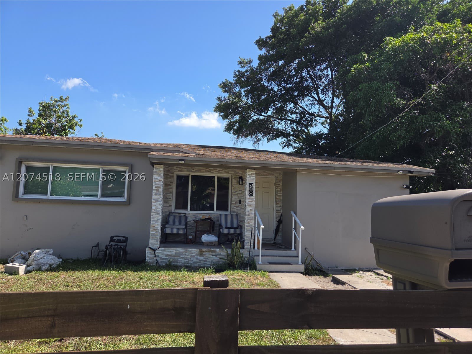 1760 Nw 56Th St – photo 1