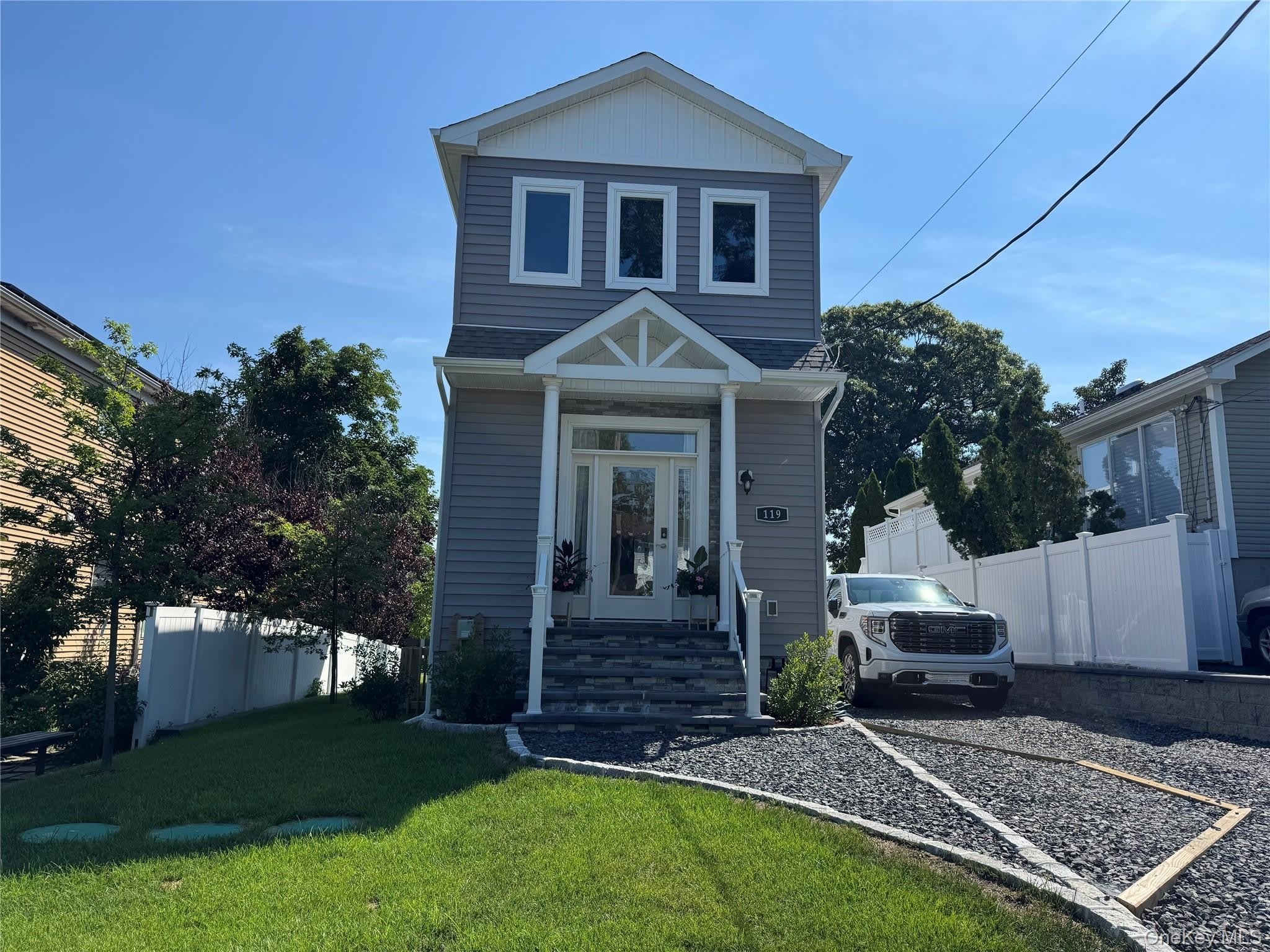 119 Whittier Drive – photo 1 of 48
