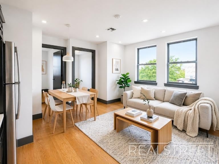 1322 Prospect Place – photo 1
