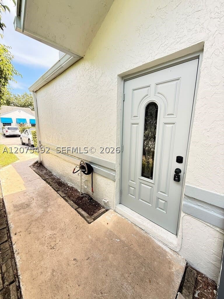 5201 Sw 31St Ave – photo 1
