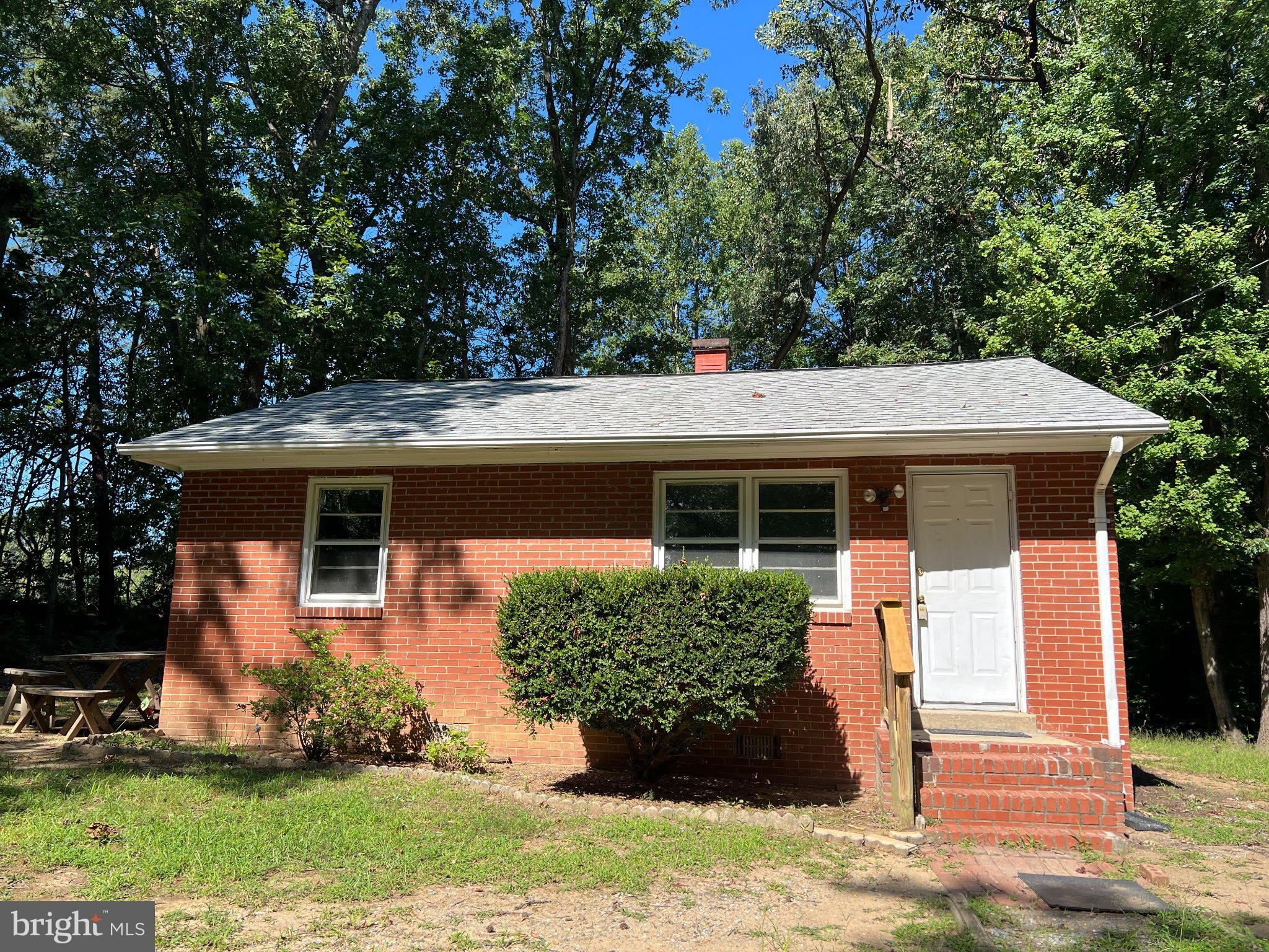 3520 Loren Drive – photo 1 of 428