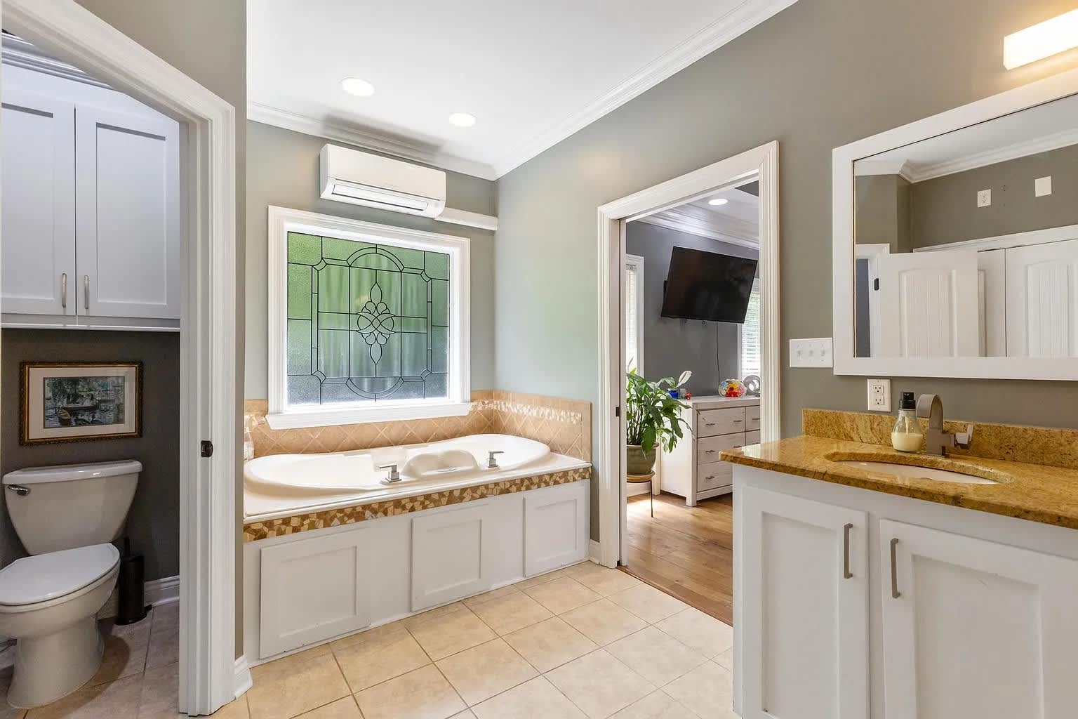104 Heartwood – photo 1 of 34
