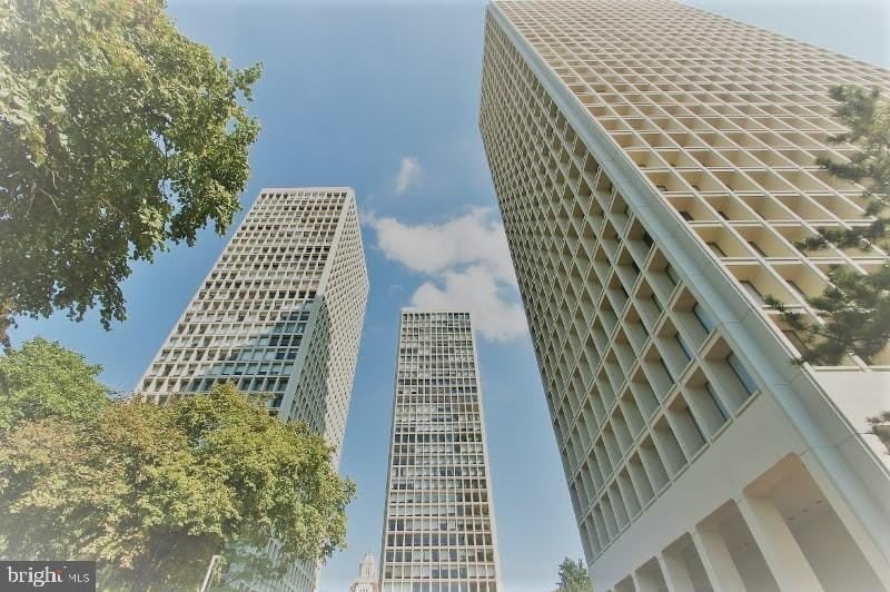200 LOCUST STREET – photo 1