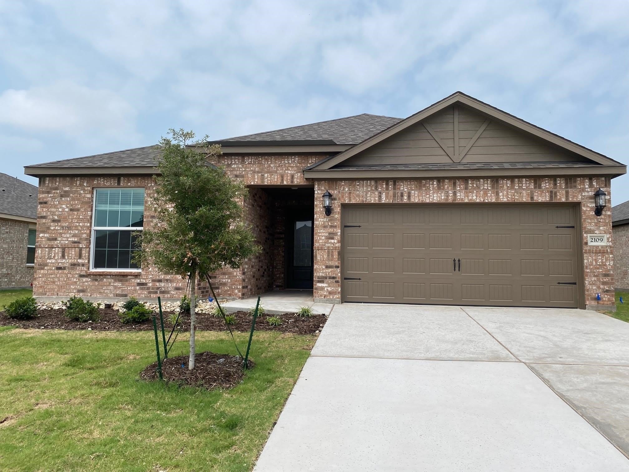 2109 Atwood Drive – photo 1