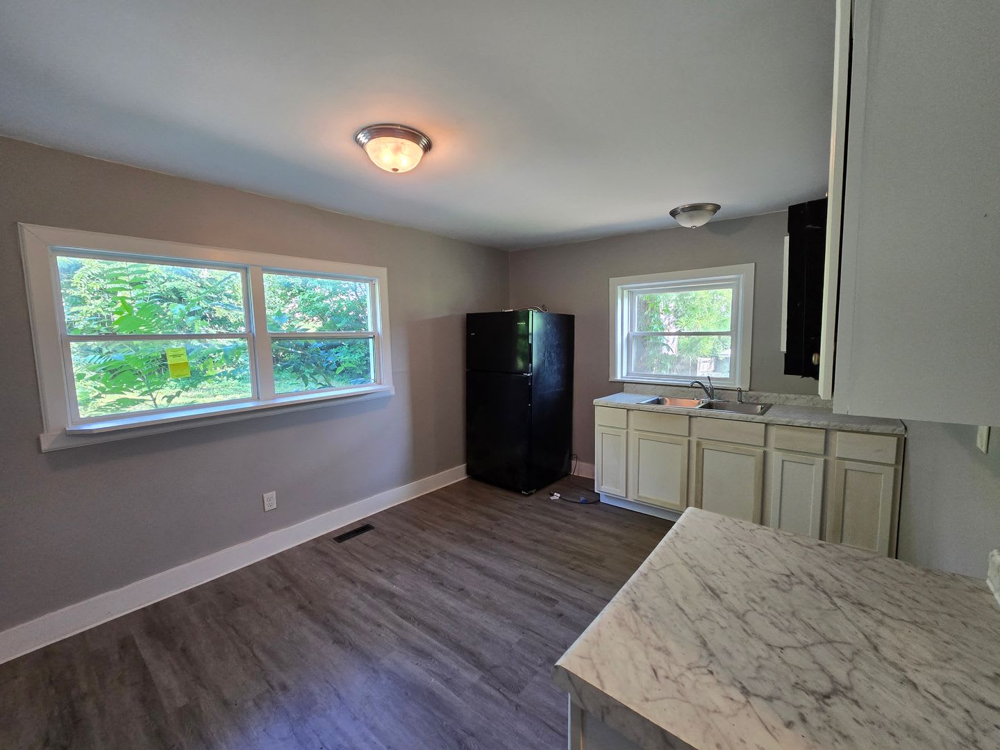 2 Bedroom House – photo 1 of 299