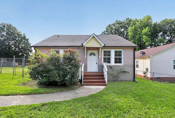 305 Lander Street – photo 1