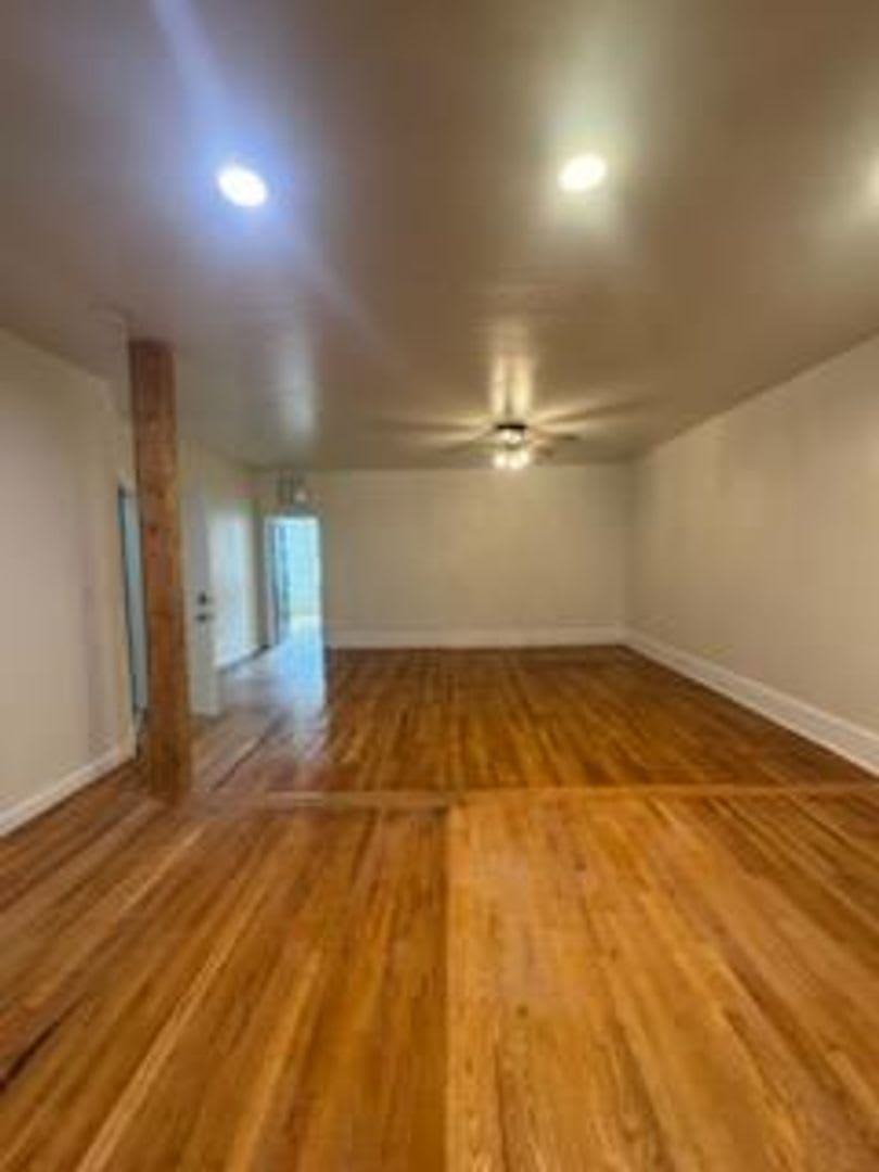 1513 Front St – photo 1 of 15