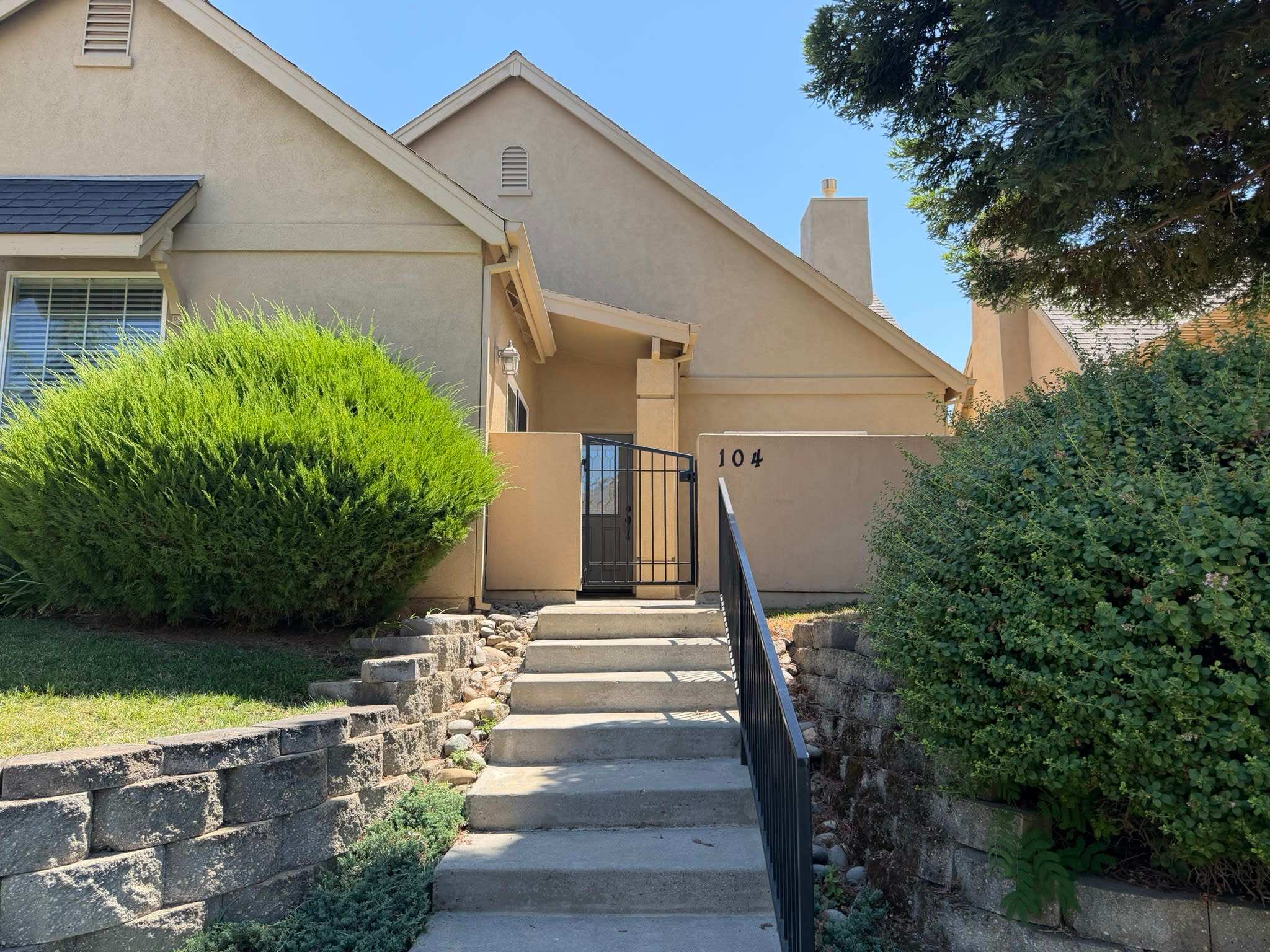 104 Benson Terrace – photo 1