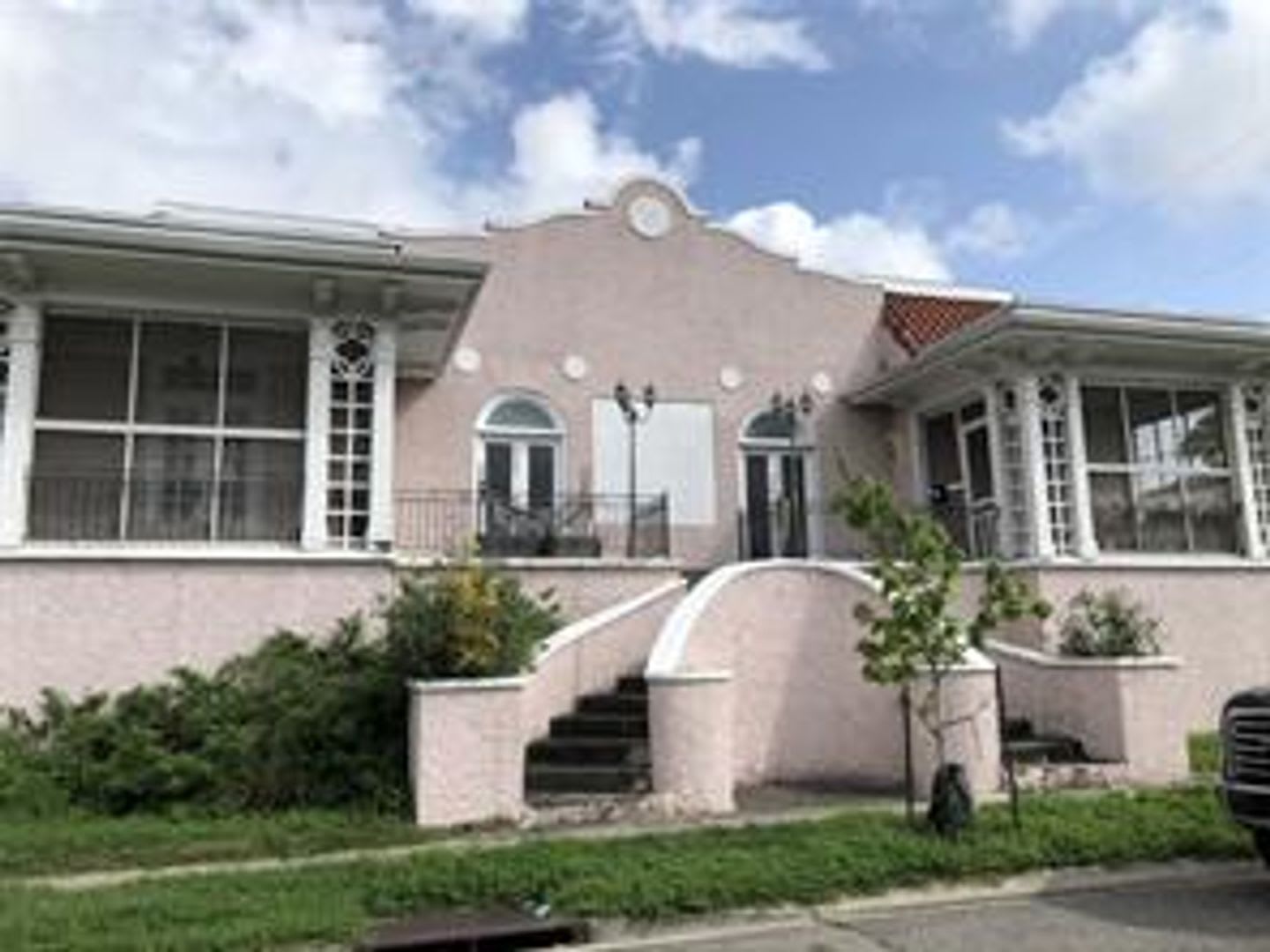 4603 S MIRO ST, New Orleans, LA 70125 – photo 1