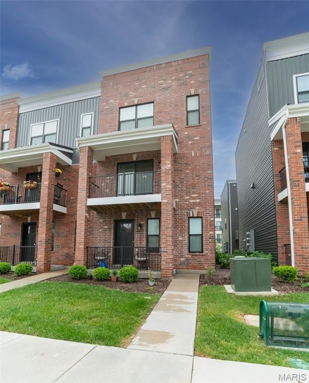 5004 Daggett Avenue – photo 1