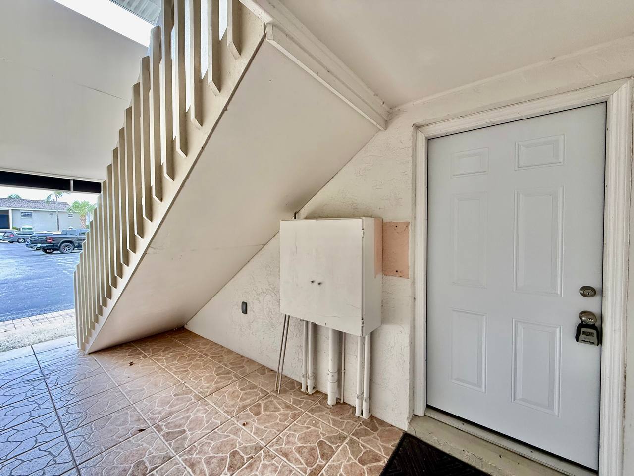 8801 Bay Pointe Dr 102 – photo 1 of 59