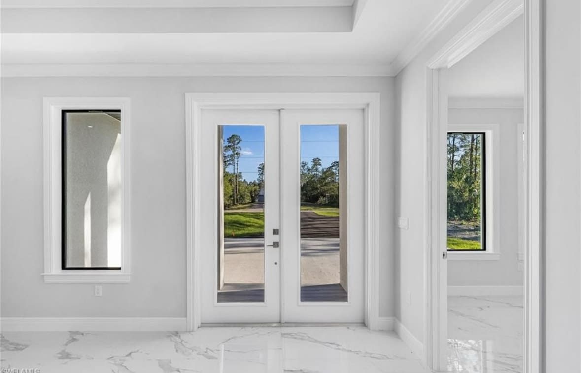 808 37th Ave Nw – photo 1