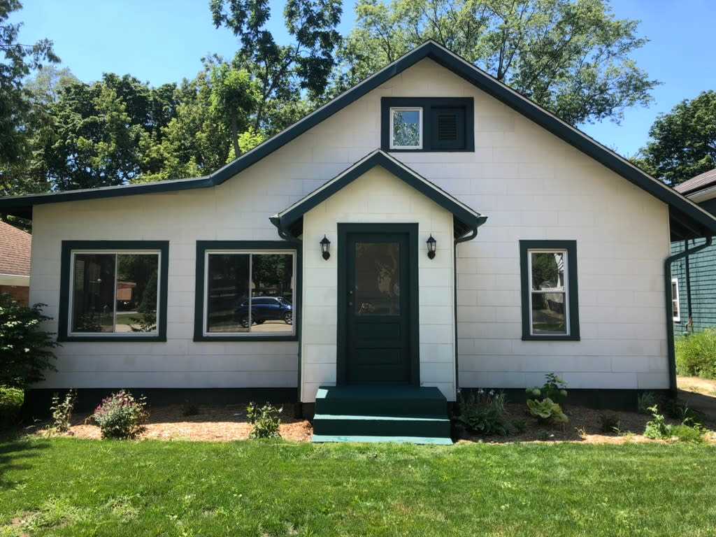 2314 Packard Street – photo 1