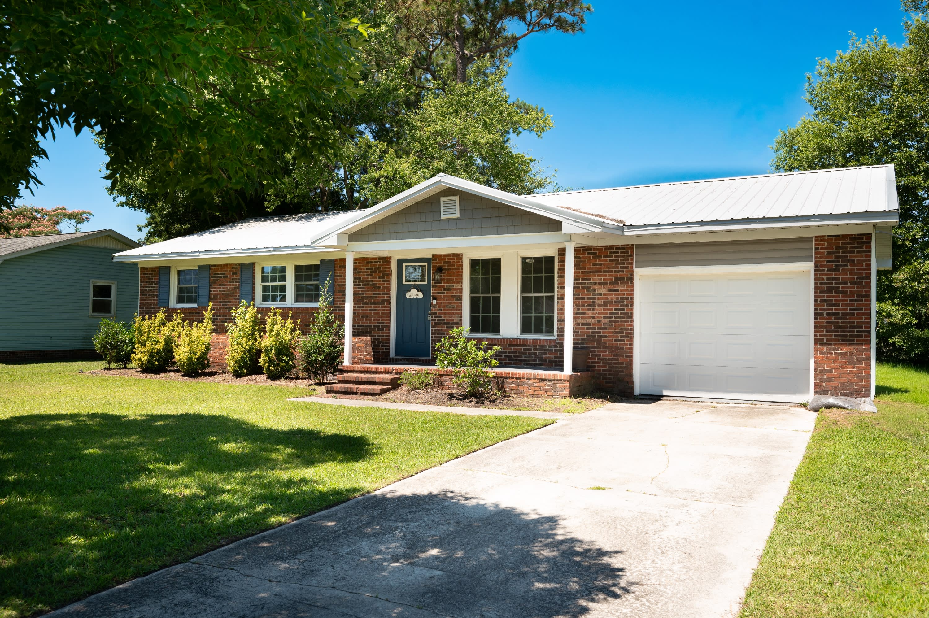 218 Forestview Drive – photo 1