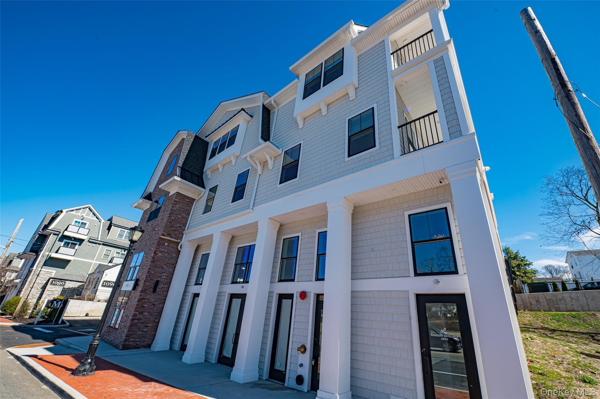 1100 New York Avenue – photo 1 of 5