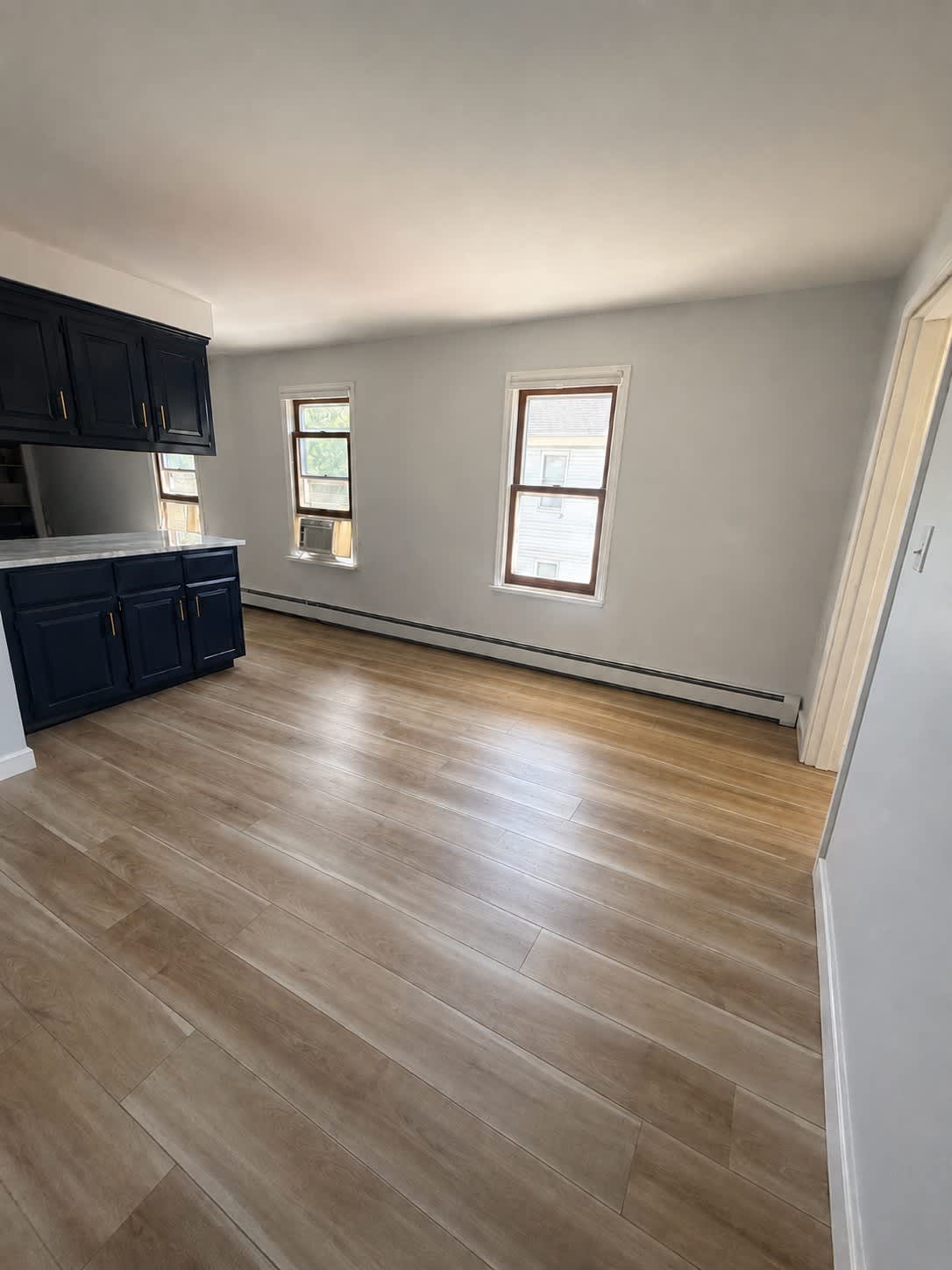 61 Bates Ave – photo 1 of 15