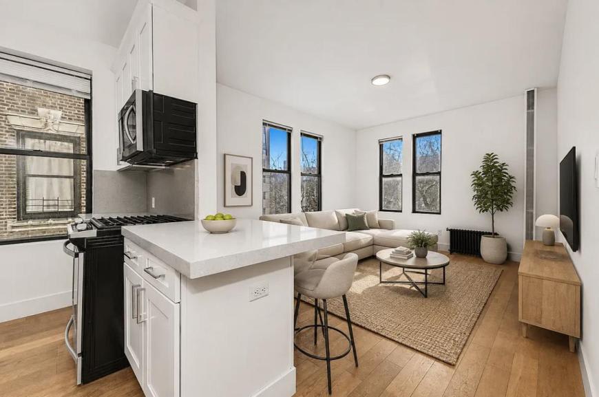 217 Central Park North – photo 1