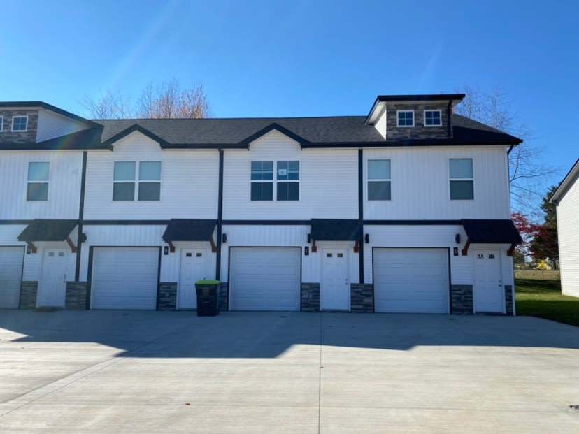 1020 Glenkirk Drive – photo 1