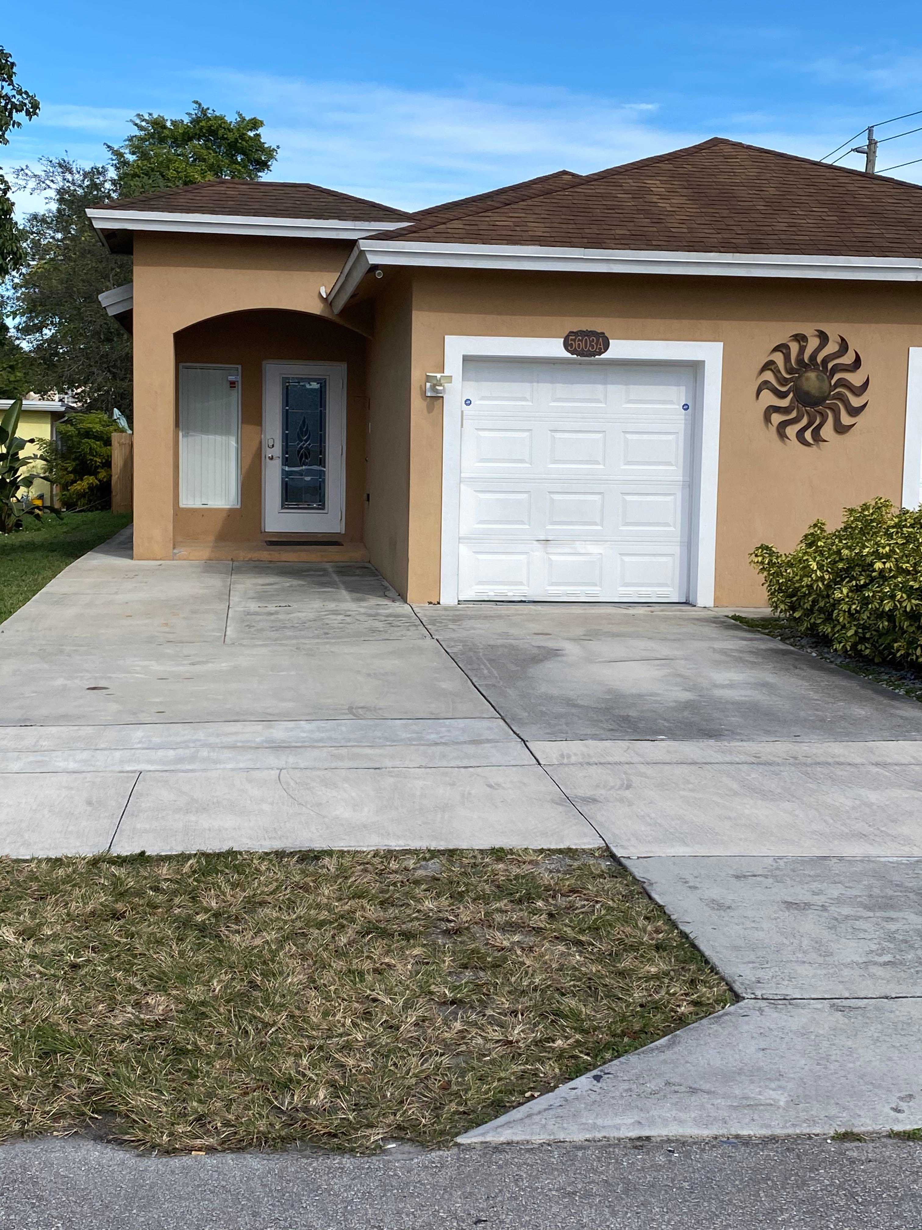 5603 Polk Street – photo 1