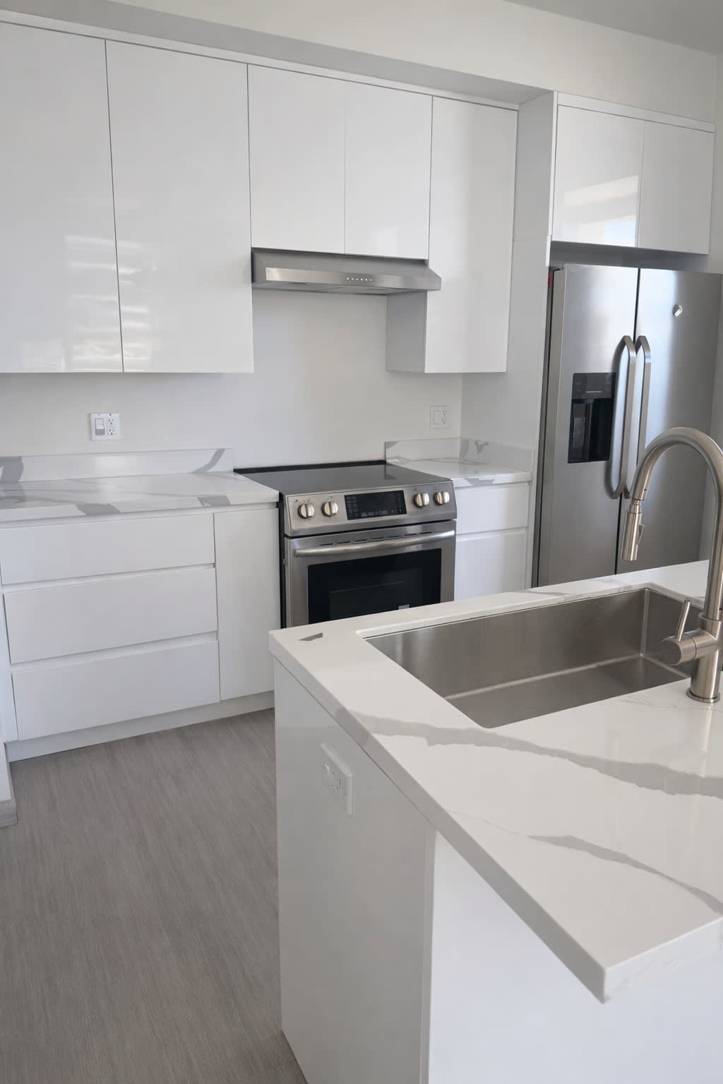 Dhillon Villas Luxury Apartments – photo 1
