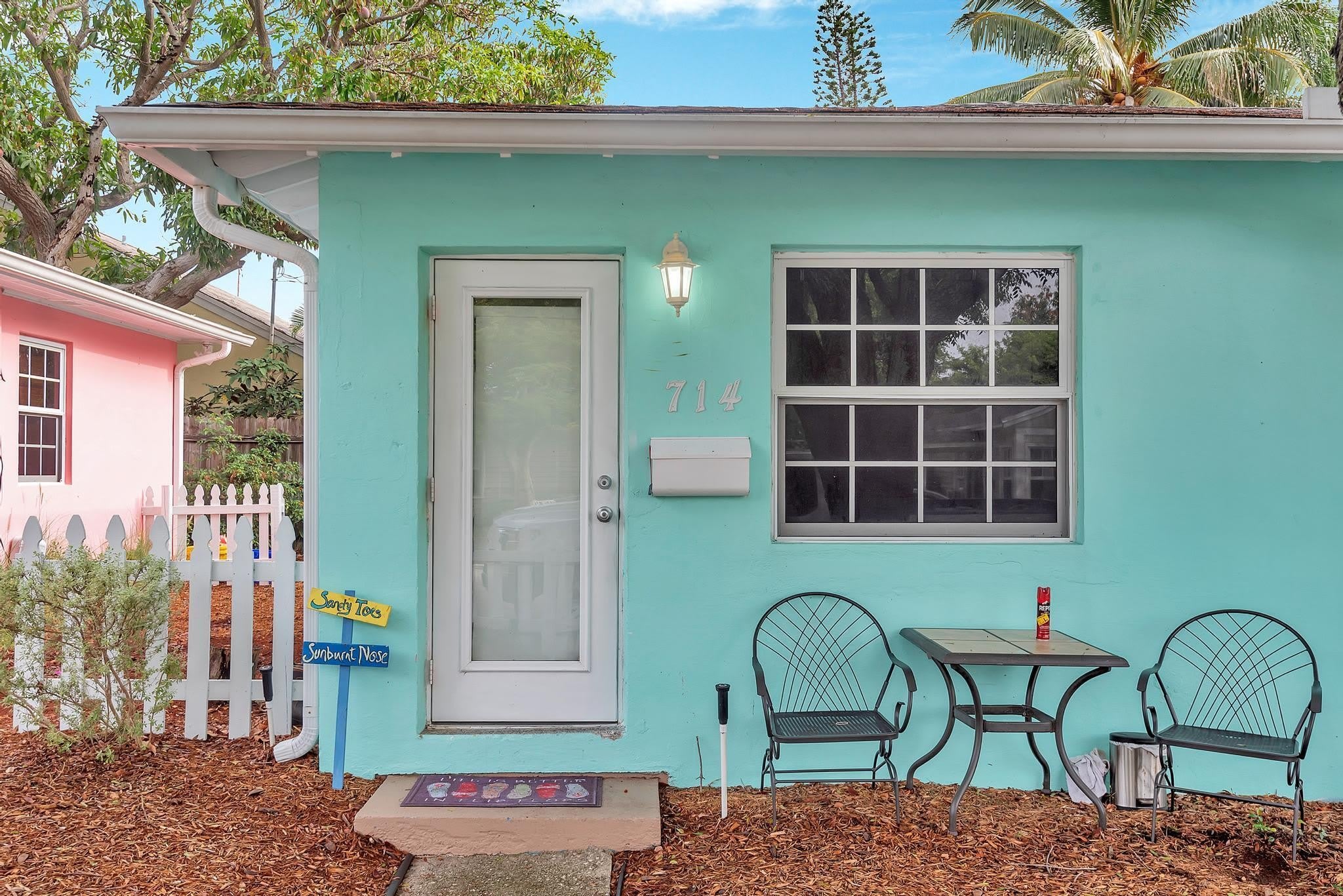 714 8th Avenue N – photo 1 of 11