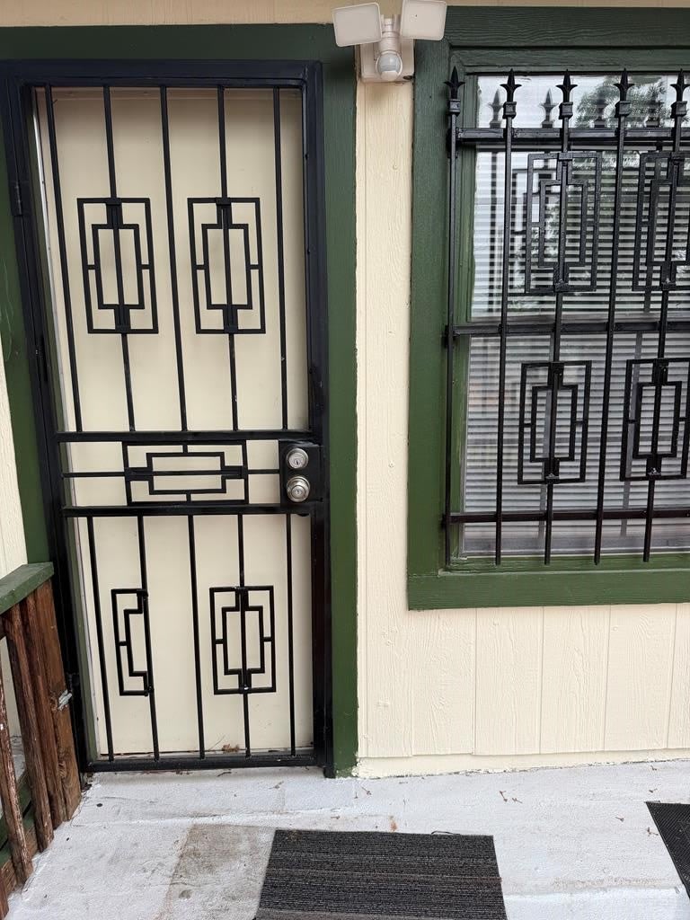 212 Orchard Dr – photo 1