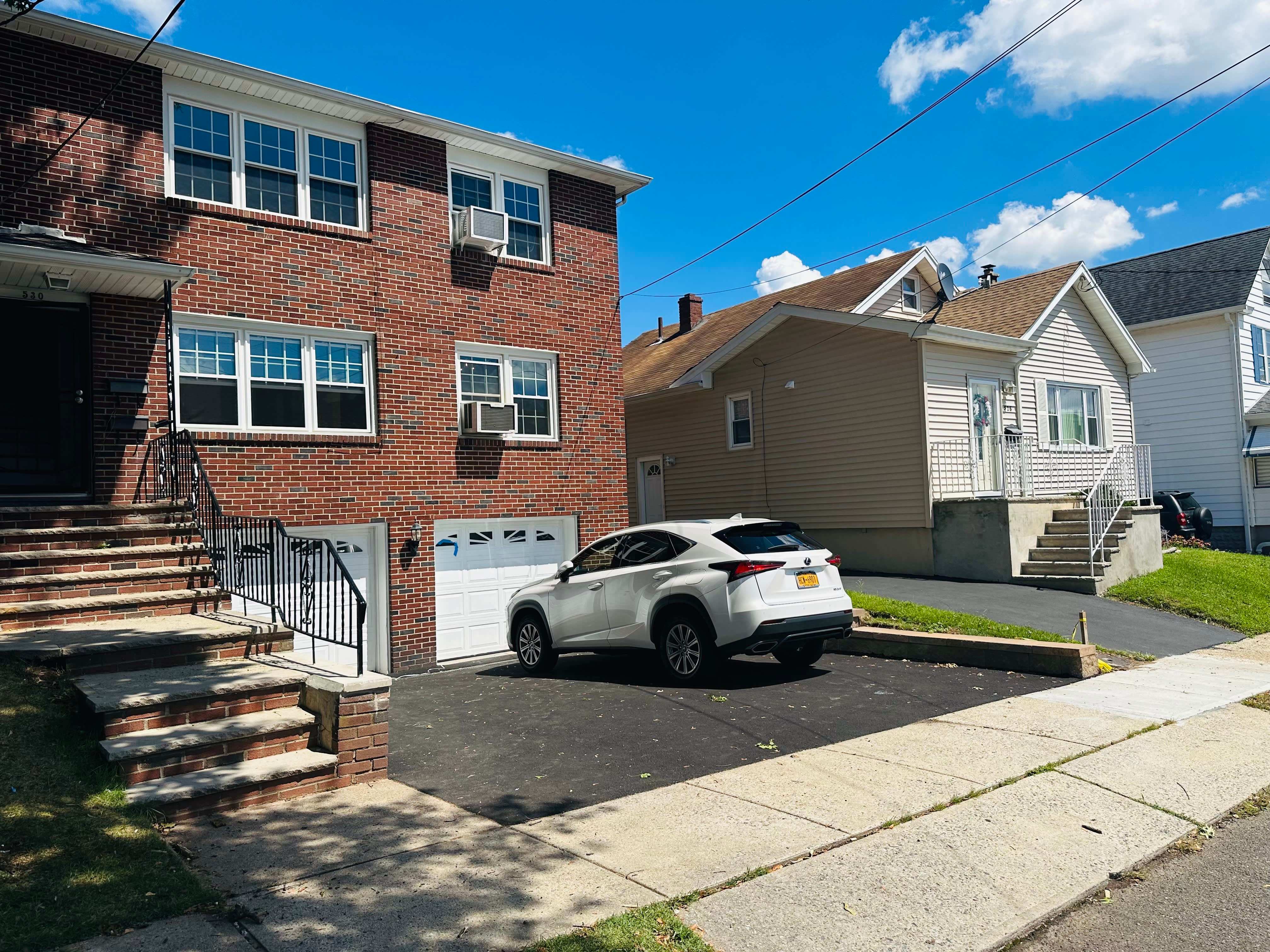 530 Bernard Avenue – photo 1