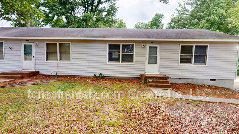 404 Monks Grove Church Rd – photo 1 of 12