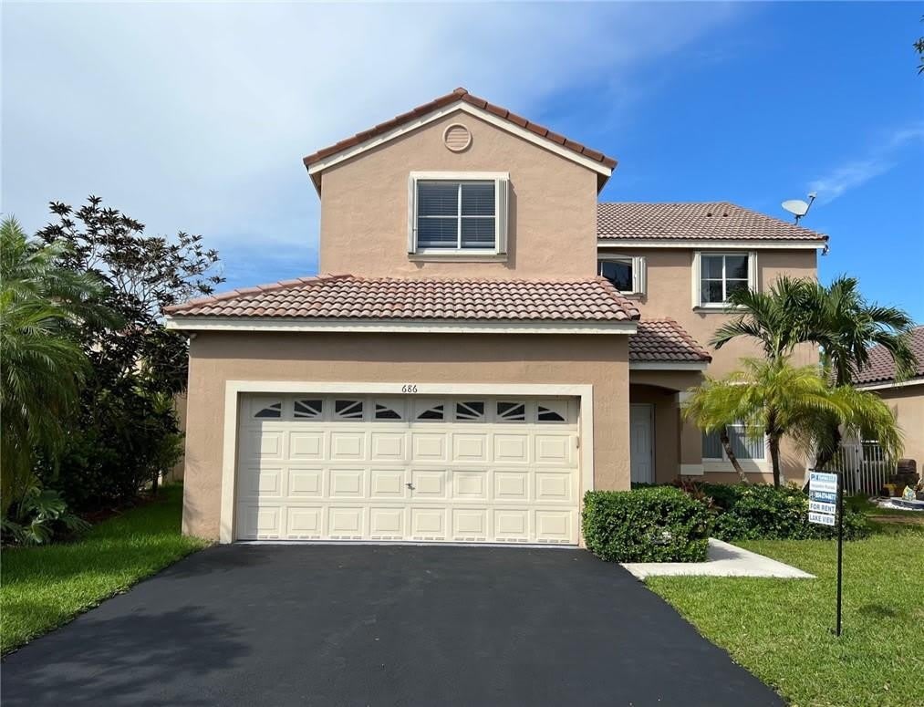 686 Lone Pine Lane – photo 1