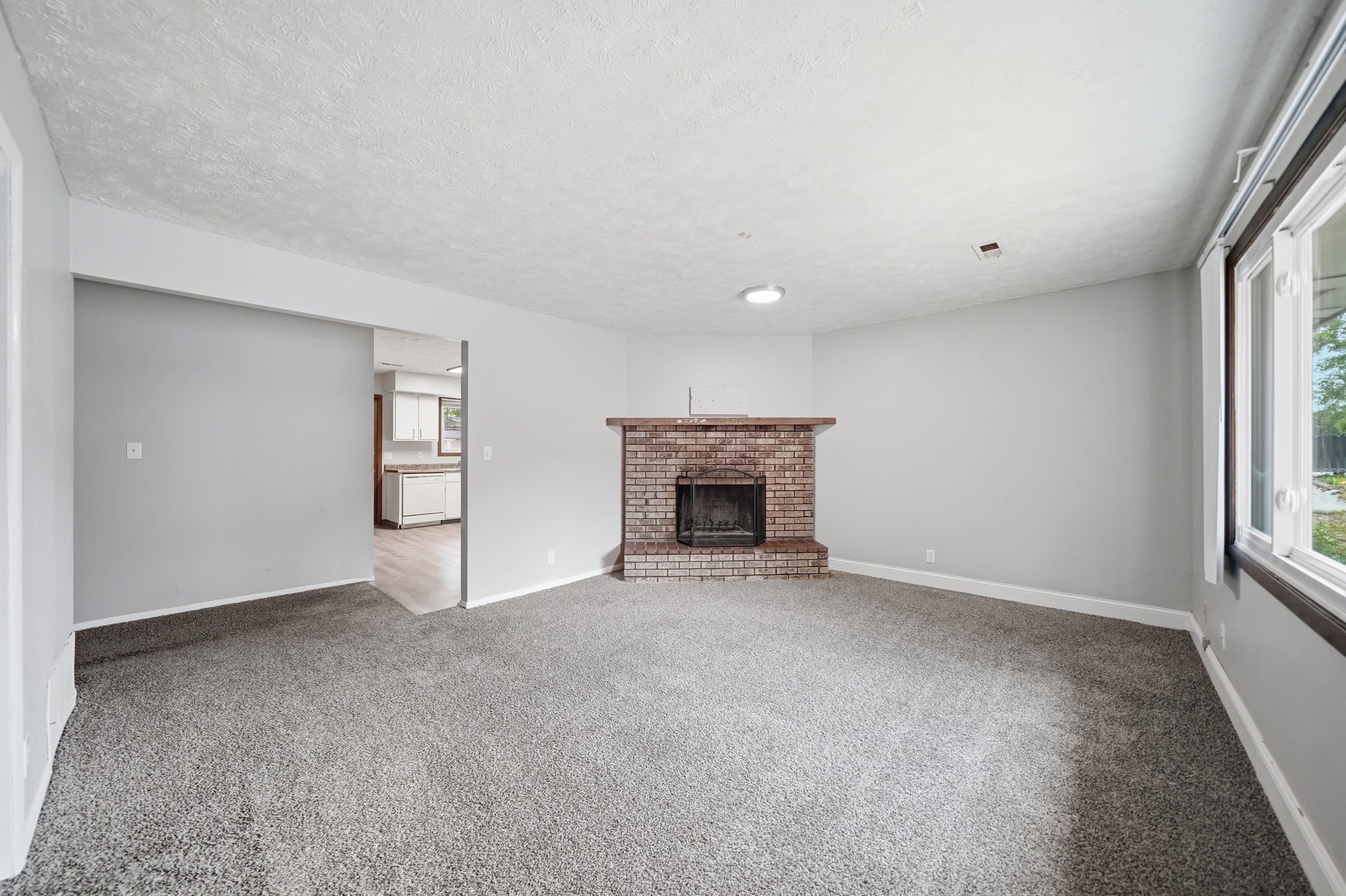 1437 North 20Th Street 1 – photo 1 of 239