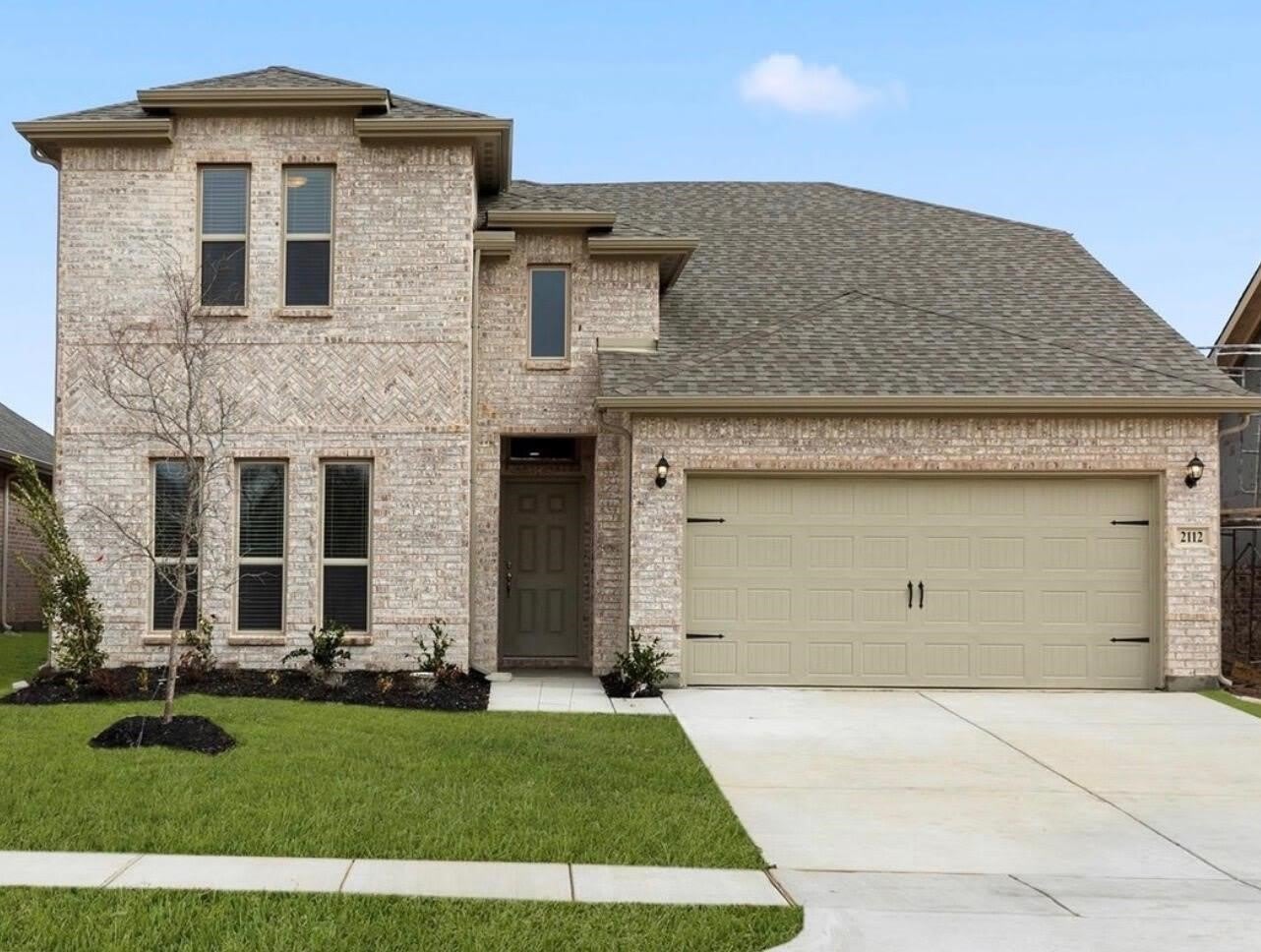 2112 Sesaro Drive – photo 1