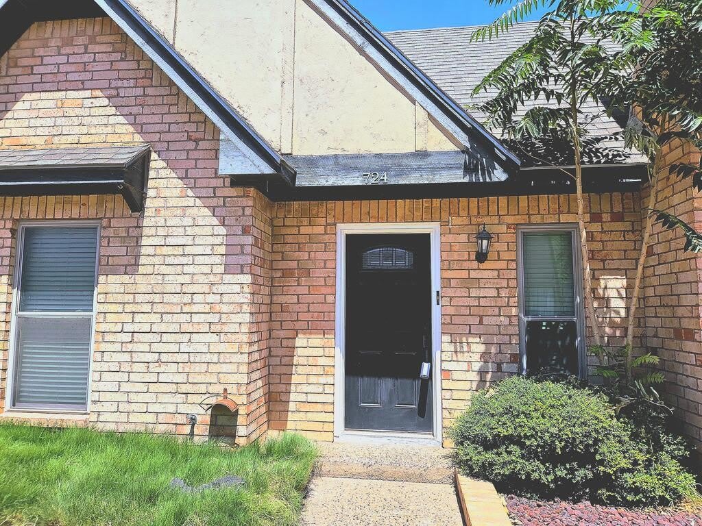 724 Melton Alley – photo 1