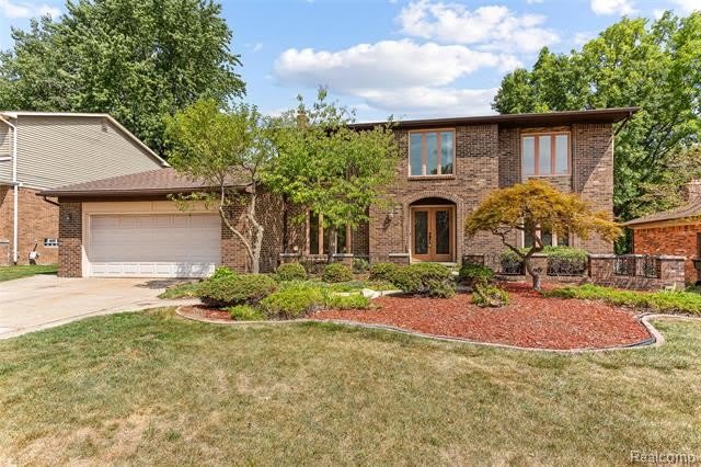 3312 Palm Aire Court – photo 1 of 226