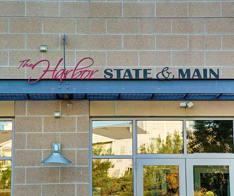 Harbor at State and Main – photo 1